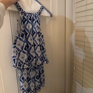 Blue and White Patterned Sleeveless Dress